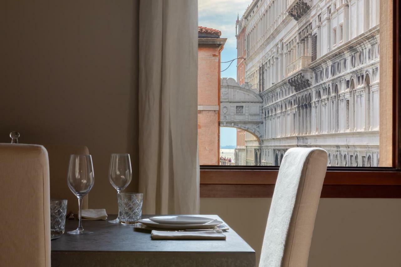 Bridge Of Sighs Luxurious Apartment Venedig Exterior foto